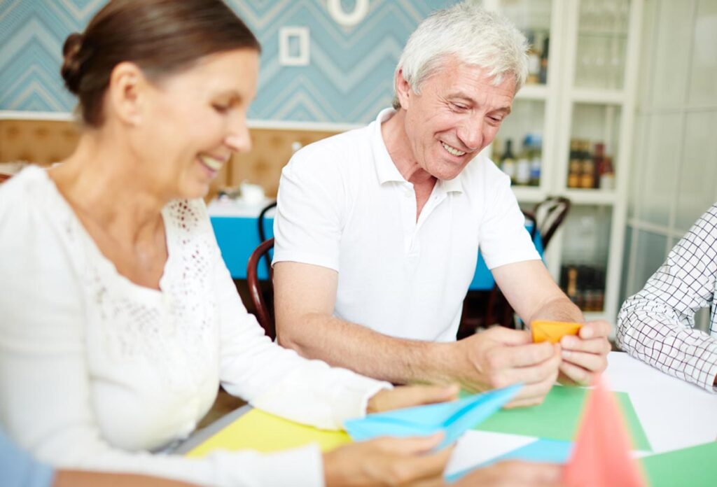 5 Easy Craft Ideas for the Elderly with Arthritis
