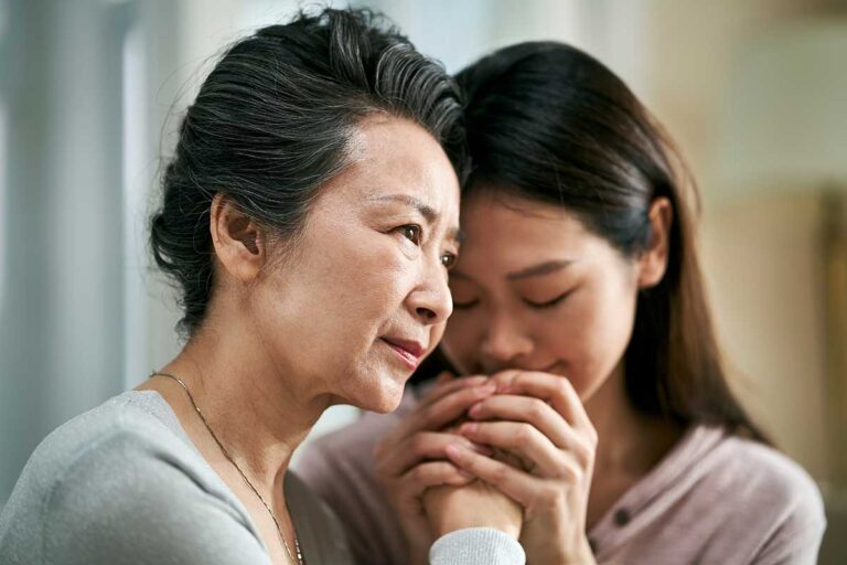 Coping with a Senior Parent’s Dementia Diagnosis