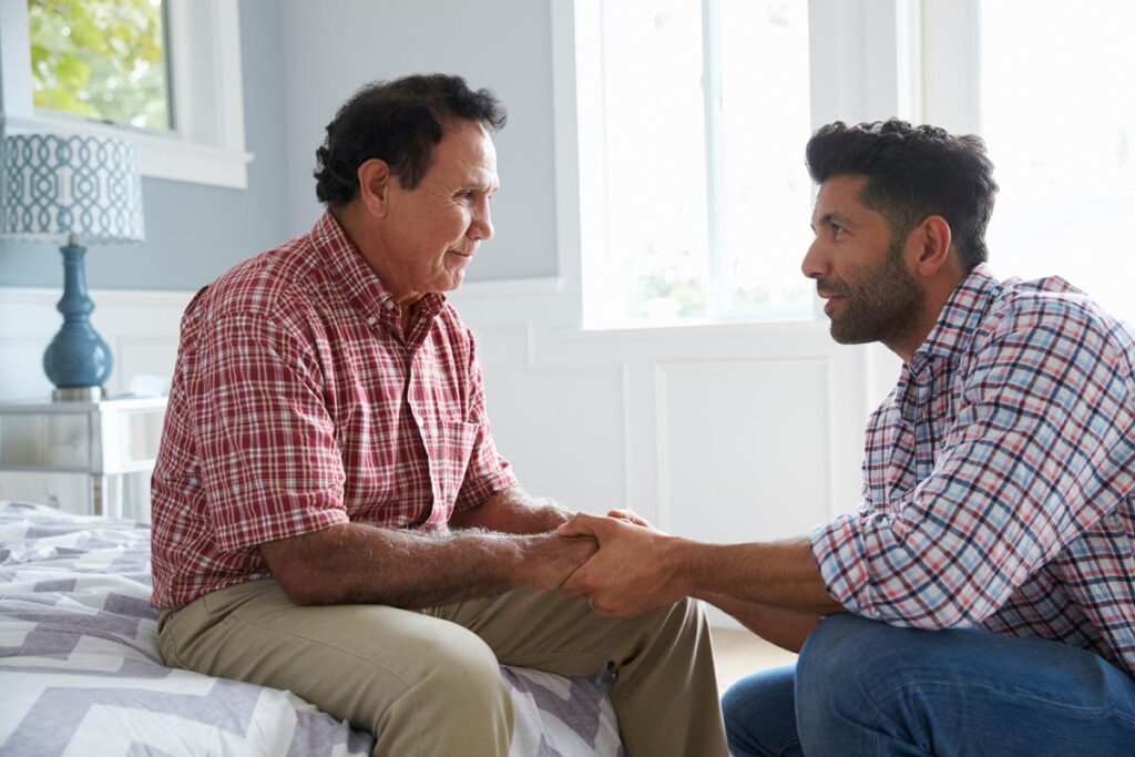 When Is it Time to Seek Memory Care for a Parent With Alzheimer’s?