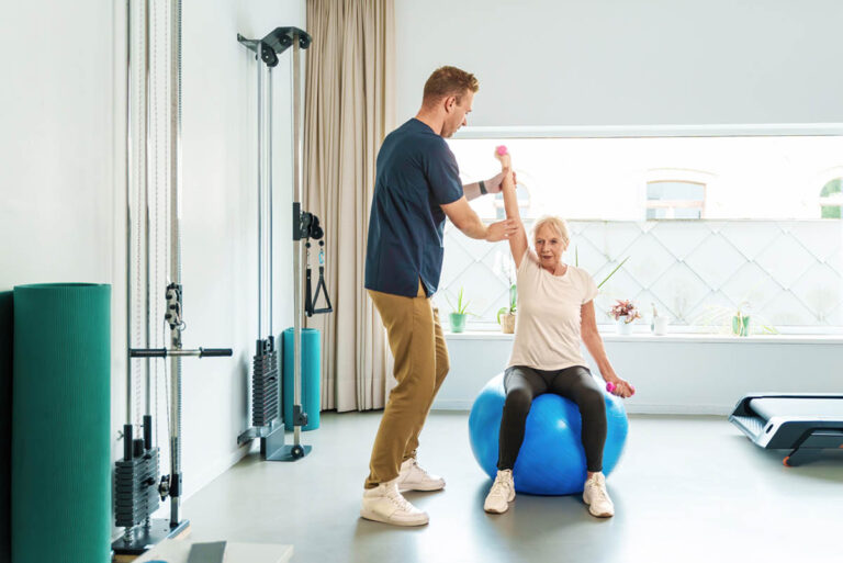 Why Wellness Programs Are Gaining Popularity in Senior Living Centers